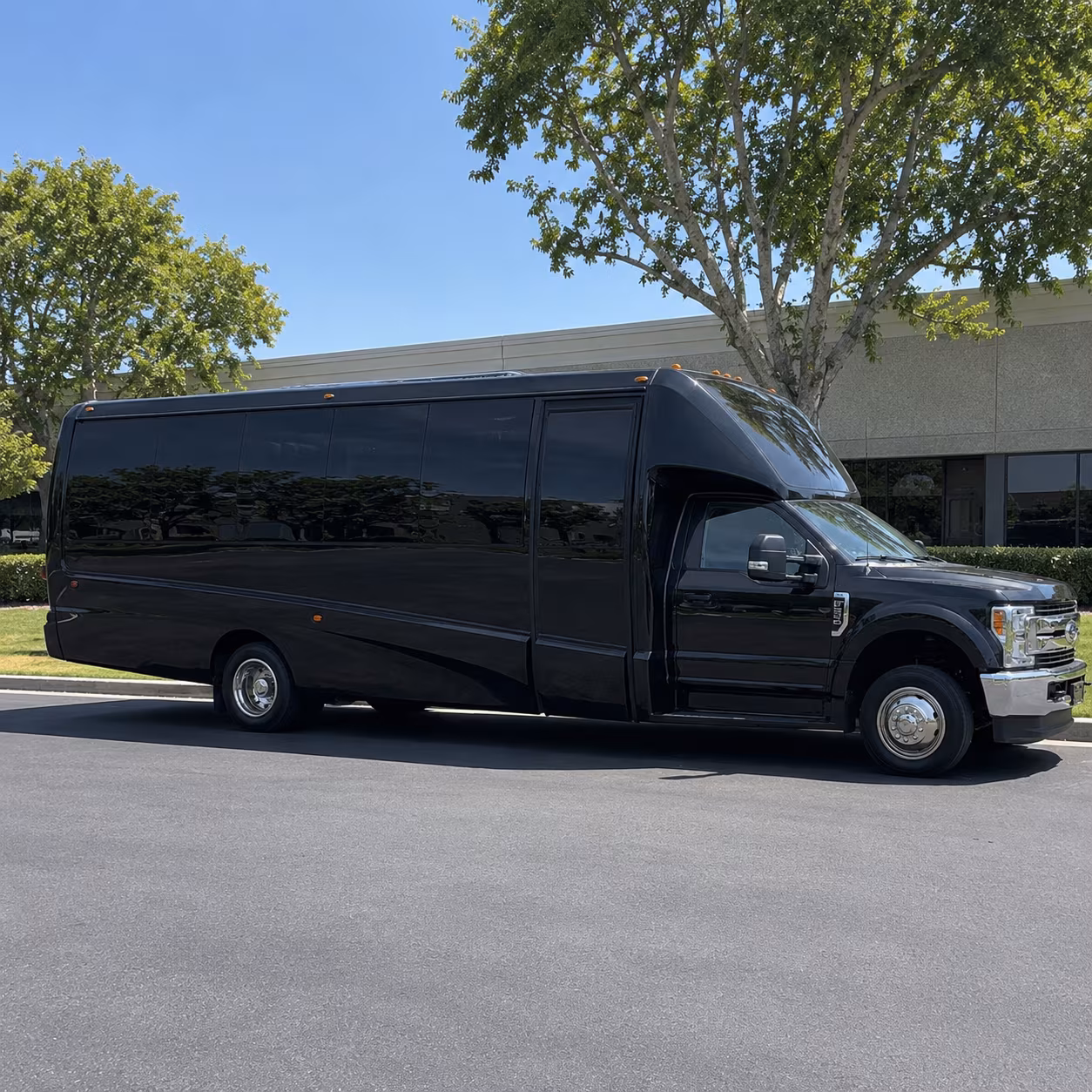 Las Vegas Birthday, Sweet 16, & Quinceañera Transportation party bus exterior